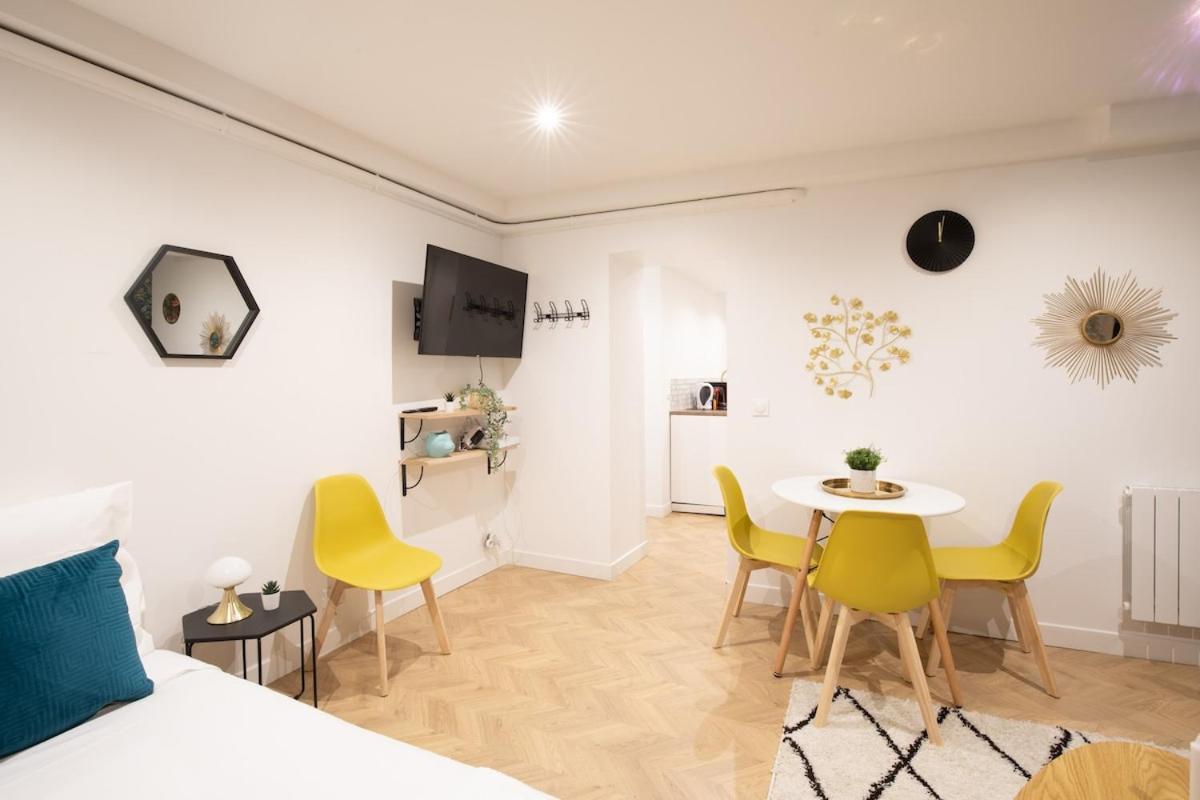 Appartement Charmant Proche De L'Arc Triomphe -2P Paris Dış mekan fotoğraf